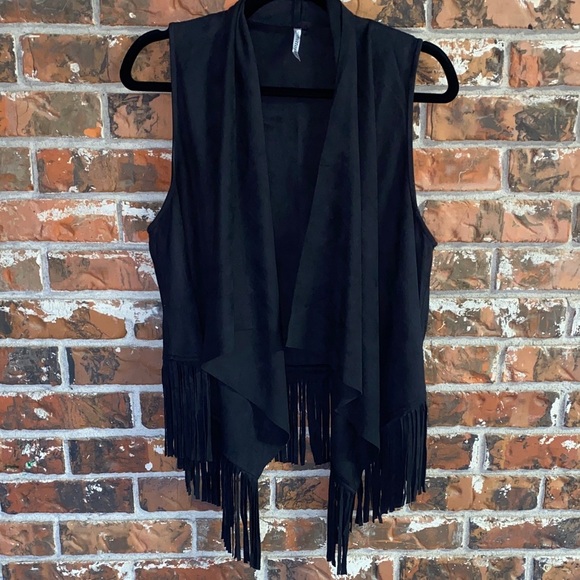 Fringe vest - Picture 1 of 5